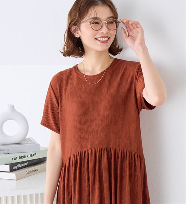 Viola e Viola（ヴィオラ エ ヴィオラ）の「【５つの機能付】楽ちんジャカードワンピース（カットソーワンピース）」｜詳細画像