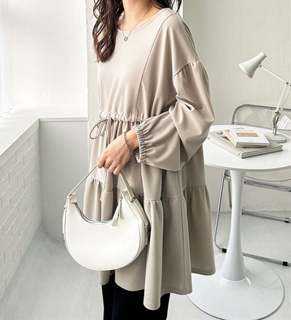 GeeRA（ジーラ）の「前後２ＷＡＹボリュームティアードブラウス（チュニック）」｜詳細画像