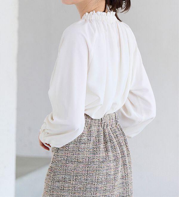 RANAN（ラナン）の「フリル衿ボウタイギャザーブラウス（ブラウス）」｜詳細画像