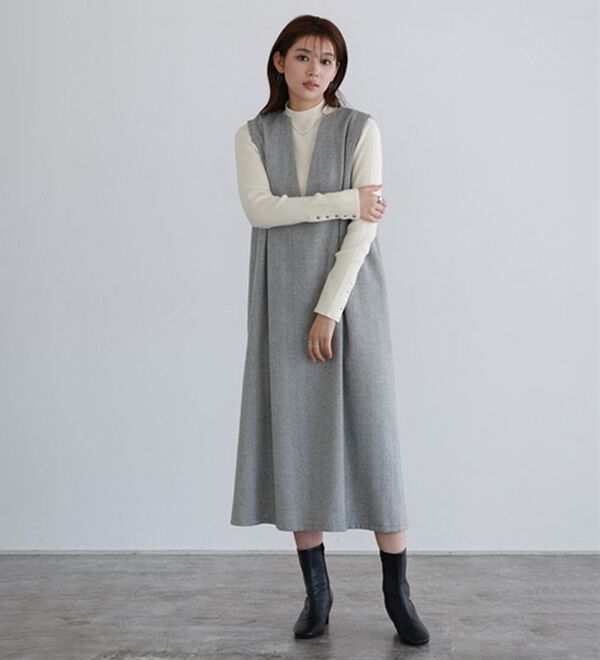 Pierrot（ピエロ）の「【選べるネック】袖ボタンリブニット（ニット・セーター）」｜詳細画像