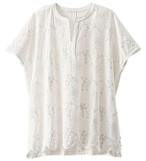 BELLUNA（ベルーナ）の「モチーフレース使いスキッパーＴブラウス（ブラウス）」｜オフ白