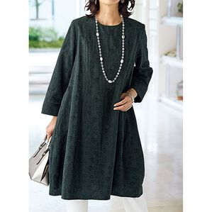 BELLUNA（ベルーナ）の「ジャカード切替コクーンチュニック（チュニック）」｜黒