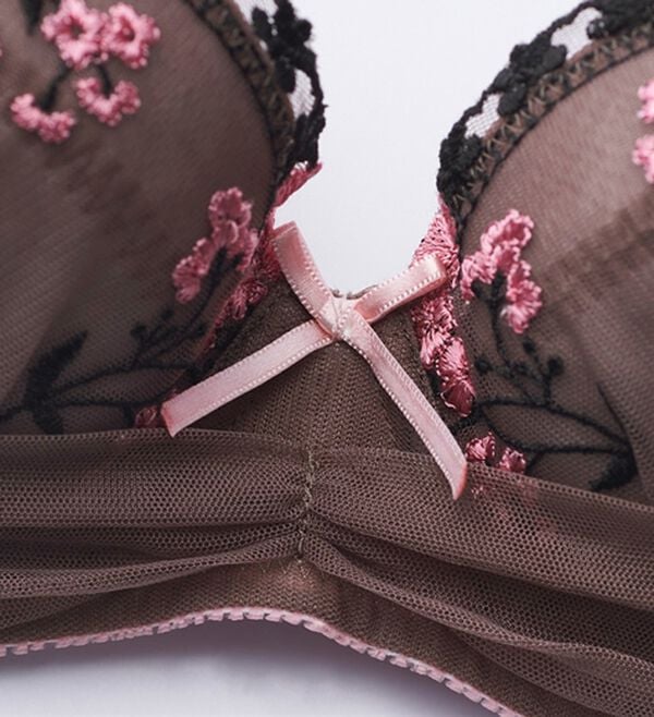 YU'NOW（ユナウ）の「ｔｏ　ｍｅｅブラ＆ショーツ（ブラジャー＆ショーツセット）」｜詳細画像