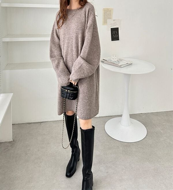 GeeRA（ジーラ）の「ボートネックミニ丈ニットワンピース（ニットワンピース）」｜詳細画像