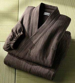 「＜クロコダイル＞ざっくり木綿の綿１００％お洒落作務衣（メンズ和装・浴衣・和装グッズ）」｜ブラウン