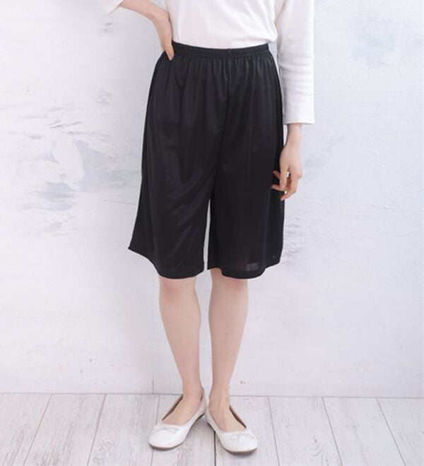 A HAPPY MARILYN（アハッピーマリリン）の「【Ｌ～８Ｌ】ペチパンツ・ペチスカート　選べるレングス（肌着・インナーウェア）」｜詳細画像