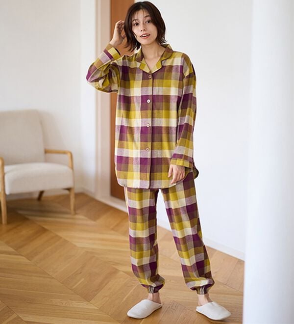 LAVIENNE（ラヴィエンヌ）の「綿１００％ふんわり柔か微起毛パジャマ（パジャマ・ルームウェア）」｜詳細画像