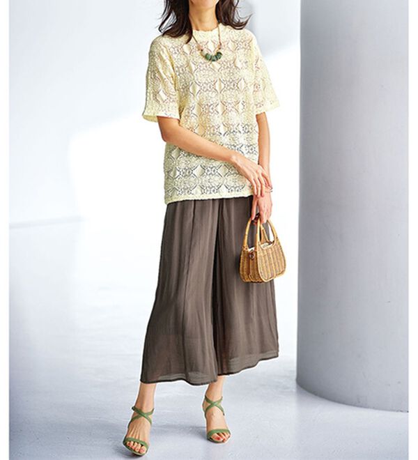 BELLUNA（ベルーナ）の「ストレッチレース調ハイネックプルオーバー（カットソー）」｜詳細画像