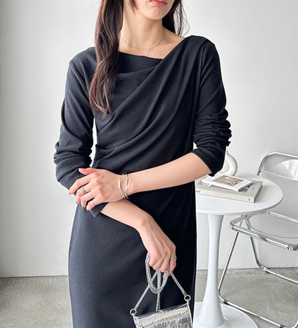 GeeRA（ジーラ）の「ドレープデザインワンピース（その他ワンピース）」｜詳細画像