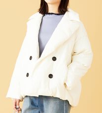 BELLUNA（ベルーナ）の「中わたショート丈ピーコート（ショートコート）」