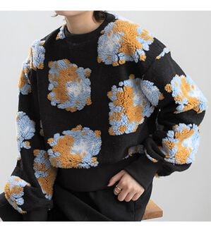 GeeRA（ジーラ）の「花柄ボアジャカードプルオーバー（トレーナー・スウェット）」｜ブラック系