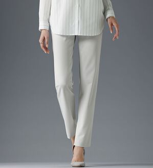 BELLUNA（ベルーナ）の「透けにくいグレー！ストレートパンツ（フルレングスパンツ）」｜詳細画像