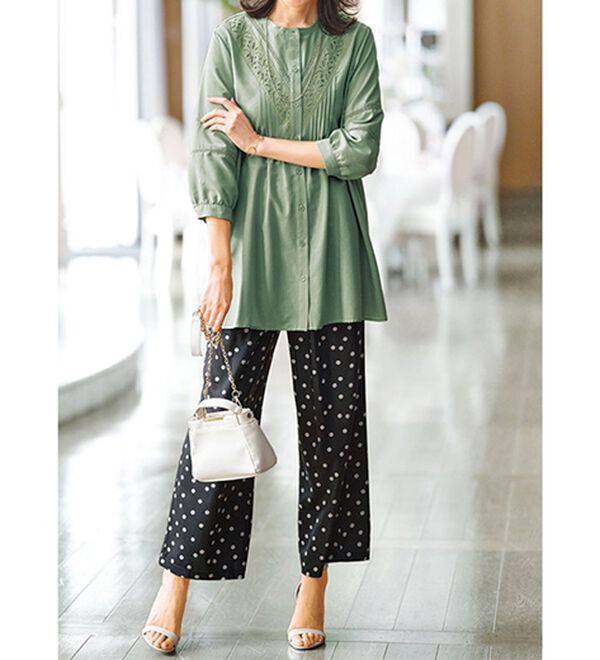 BELLUNA（ベルーナ）の「ゆったり快適プリントワイドパンツ（ワイドパンツ・ガウチョ）」｜詳細画像