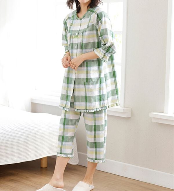 LAVIENNE（ラヴィエンヌ）の「サラッと涼感、綿１００％サッカーパジャマ（パジャマ・ルームウェア）」｜詳細画像