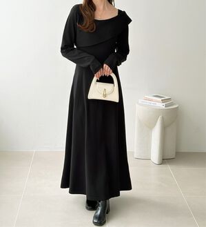 GeeRA（ジーラ）の「オフショル風アシメネックロングニットワンピｰス（ニットワンピース）」｜ブラック
