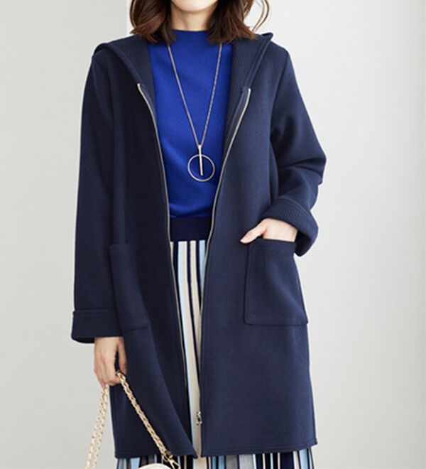 BELLUNA（ベルーナ）の「裏あぜ素材フードデザインコート（ロングコート）」｜詳細画像