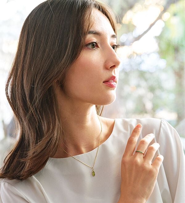BELLUNA（ベルーナ）の「１８金チェスカットペリドットペンダント（ネックレス・ペンダント）」｜詳細画像