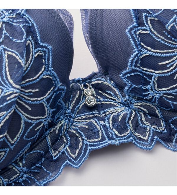 YU'NOW（ユナウ）の「ぷるるん谷間のノンワイヤーブラ＆ショーツ（ブラジャー＆ショーツセット）」｜詳細画像