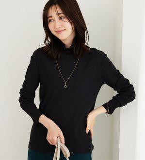 BELLUNA（ベルーナ）の「素肌想いの綿１００％シアープルオーバー（カットソー）」｜黒