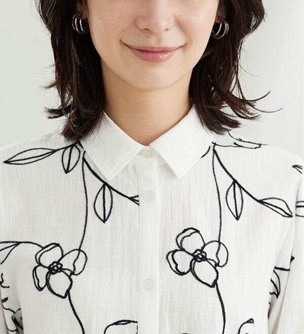 BELLUNA（ベルーナ）の「花柄刺しゅう袖リボンシャツチュニック（チュニック）」｜詳細画像