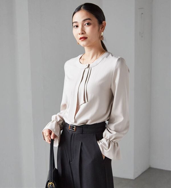 RANAN（ラナン）の「パール付きボウタイブラウス（ブラウス）」｜詳細画像