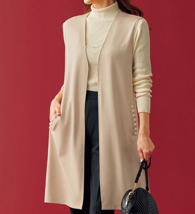 BELLUNA（ベルーナ）の「パールビーズ使いロングジレ（ジレ）」