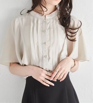 RANAN（ラナン）の「ひんやり！ピンタックフレアー袖ブラウス（ブラウス）」｜ベージュ