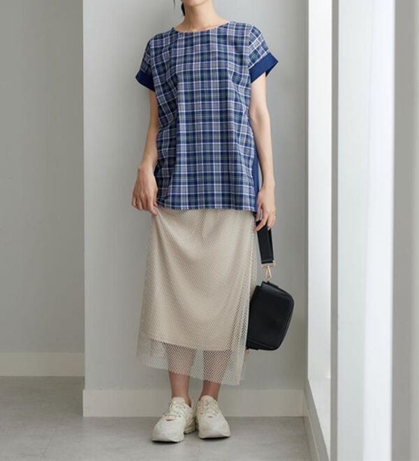 BELLUNA（ベルーナ）の「サッカーチェック切替デザインチュニック（チュニック）」｜詳細画像