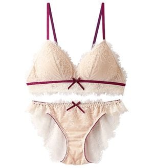 YU'NOW（ユナウ）の「アイラッシュレースのブラレット＆ショーツセット（ブラジャー＆ショーツセット）」｜アイボリー