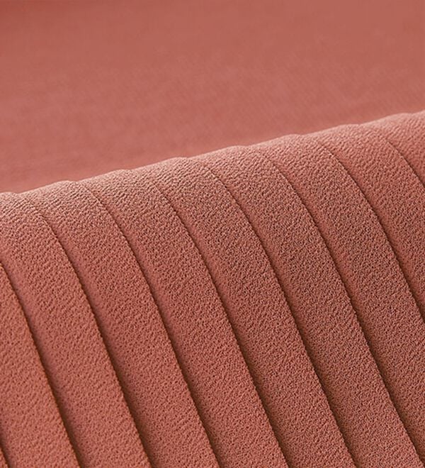 BELLUNA（ベルーナ）の「かのこ素材裾プリーツプルオーバー（カットソー）」｜詳細画像