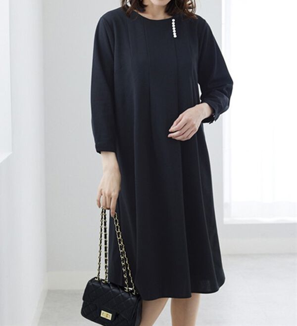 BELLUNA（ベルーナ）の「＜セレモニースタイル＞パール使いワンピース（フォーマルワンピース）」｜詳細画像