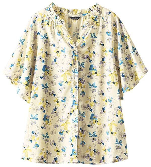 BELLUNA（ベルーナ）の「レーヨン素材袖フレアーブラウス（ブラウス）」｜詳細画像