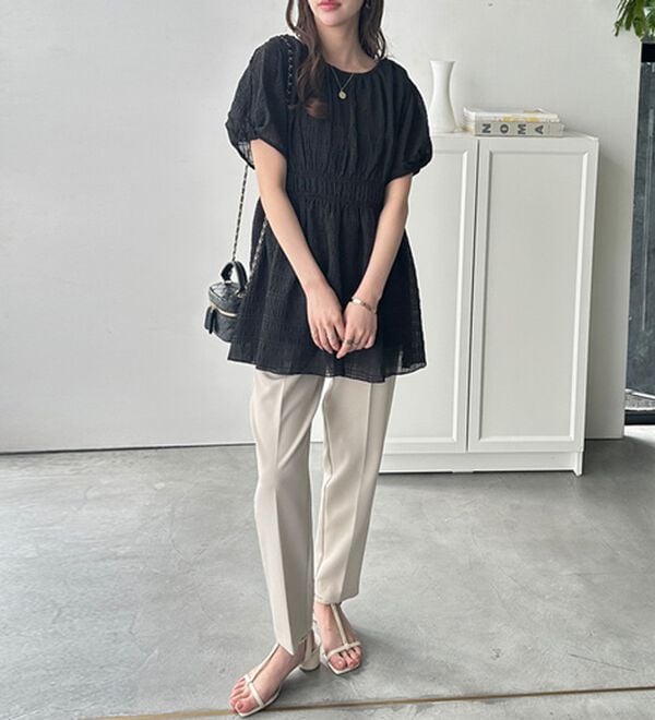 GeeRA（ジーラ）の「前後２ＷＡＹシャーリングチュニック（ブラウス）」｜詳細画像