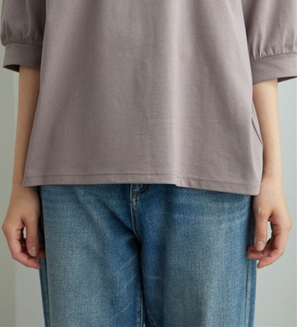 BELLUNA（ベルーナ）の「ケミカルレース使い華やかプルオーバー（カットソー）」｜詳細画像