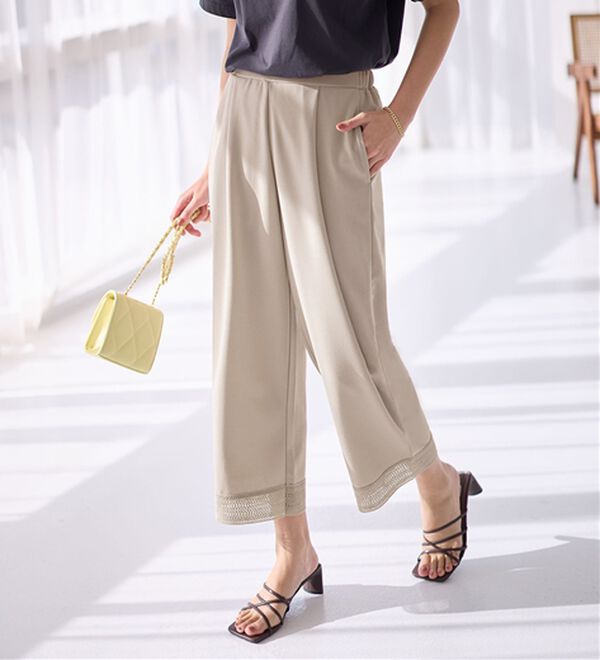 alotta（アロッタ）の「【４つの機能付】ひんやり裾レース楽ちんストレートパンツ（ワイドパンツ・ガウチョ）」｜詳細画像