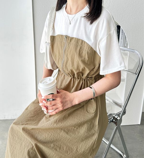 GeeRA（ジーラ）の「ハーフジップビスチェドッキングワンピース（その他ワンピース）」｜オフ白&times;ベージュ