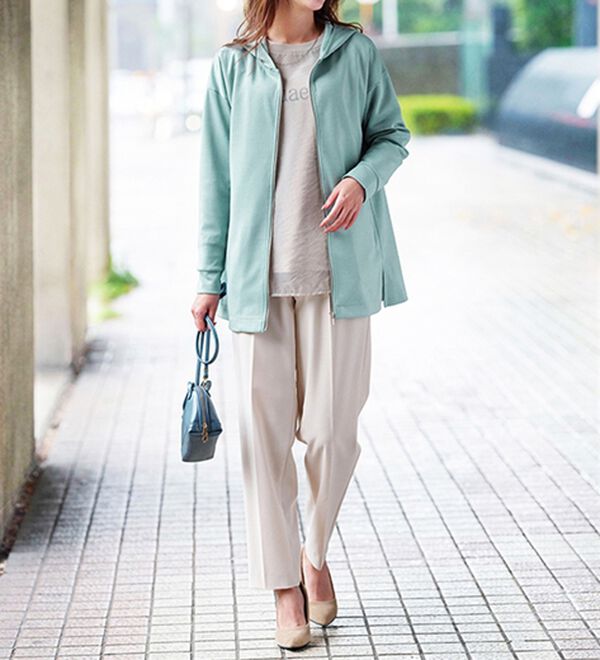 BELLUNA（ベルーナ）の「フードデザインとろみ素材ジップアップパーカー（パーカー）」｜詳細画像