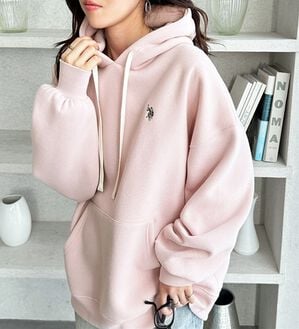 GeeRA（ジーラ）の「【U.S. POLO ASSN.】フード刺繍裏起毛パーカー（パーカー）」｜ライトピンク