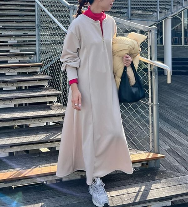GeeRA（ジーラ）の「1枚で決まる！ハーフジップフレアワンピース（カットソーワンピース）」｜詳細画像