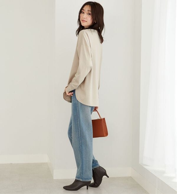 BELLUNA（ベルーナ）の「もちっとなめらか！大人顔サマ見えプルオーバー（カットソー）」｜詳細画像