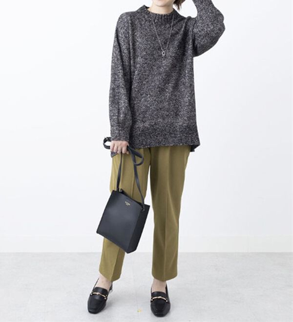 BELLUNA（ベルーナ）の「ラメ入りバックスリットニットプルオーバー（ニット・セーター）」｜詳細画像