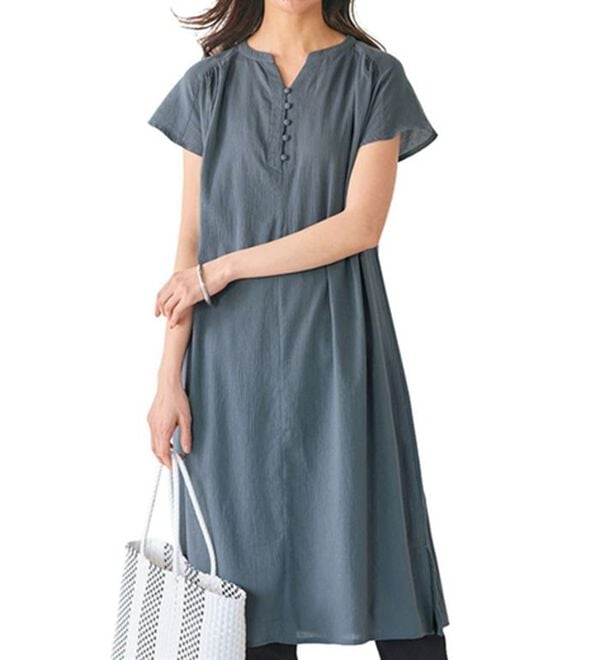 BELLUNA（ベルーナ）の「楊柳素材涼やかシャツワンピース（シャツワンピース）」｜ネイビー