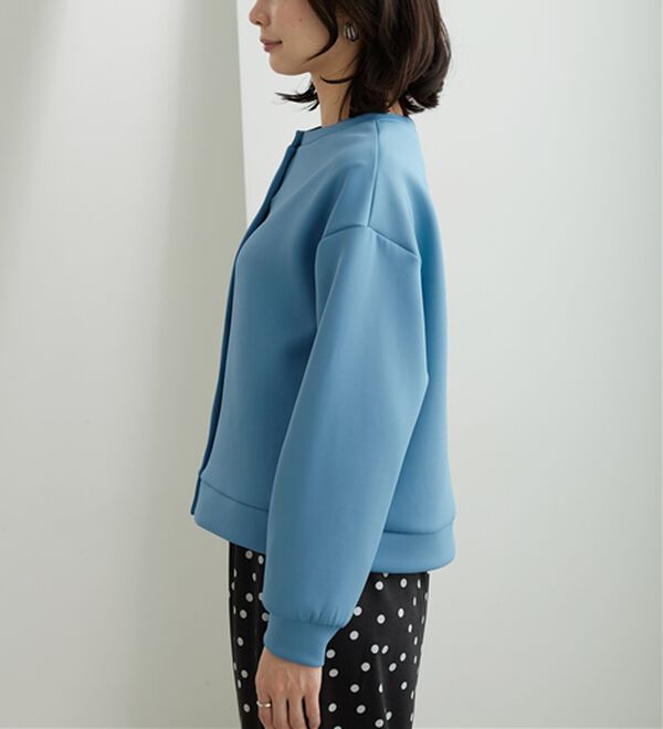 BELLUNA（ベルーナ）の「きれい見えスナップボタンカーディガン（ニットカーディガン）」｜詳細画像