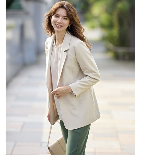 BELLUNA（ベルーナ）の「＜楽スタフィット＞シリーズ（ジャケット・パンツ・ベスト）（フルレングスパンツ）」｜詳細画像