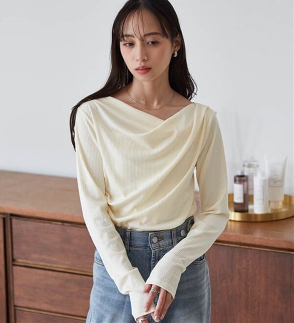 RANAN（ラナン）の「【春色追加】上品ドレープリブロングＴシャツ（カットソー）」｜詳細画像