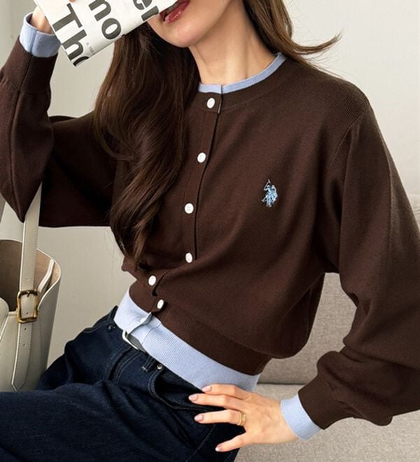 GeeRA（ジーラ）の「【U.S. POLO ASSN.】レイヤード風バイカラーカーデ（ニットカーディガン）」｜詳細画像