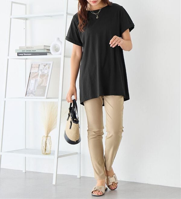 Viola e Viola（ヴィオラ エ ヴィオラ）の「すっきり魅せ切替Ａラインチュニック（チュニック）」｜詳細画像