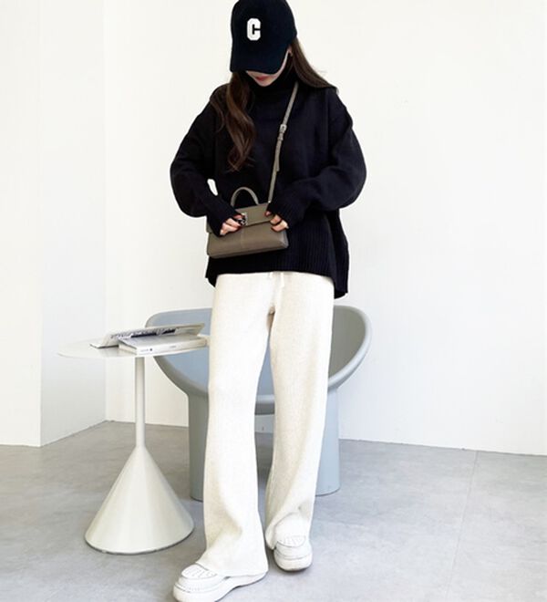 GeeRA（ジーラ）の「バックスリットニットトップス（ニット・セーター）」｜詳細画像