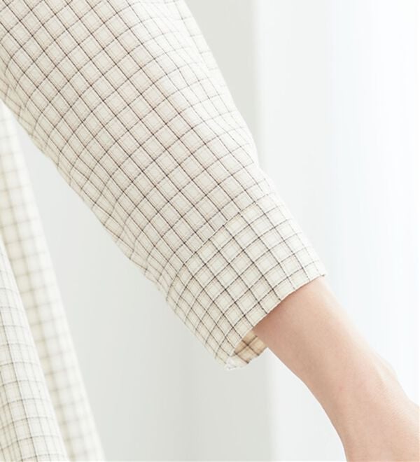 BELLUNA（ベルーナ）の「フランス綾ドレープ使いシャツチュニック（チュニック）」｜詳細画像