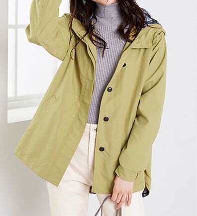 BELLUNA（ベルーナ）の「裏チェックプリントマウンテンパーカー（ハーフコート）」